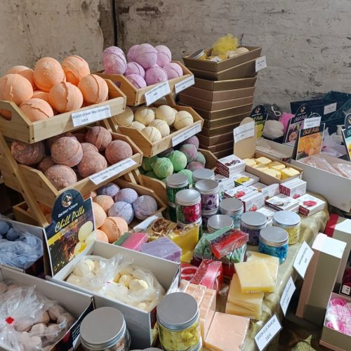 Photo des artisans présents au Marché de Noël de Cocoon Groupe